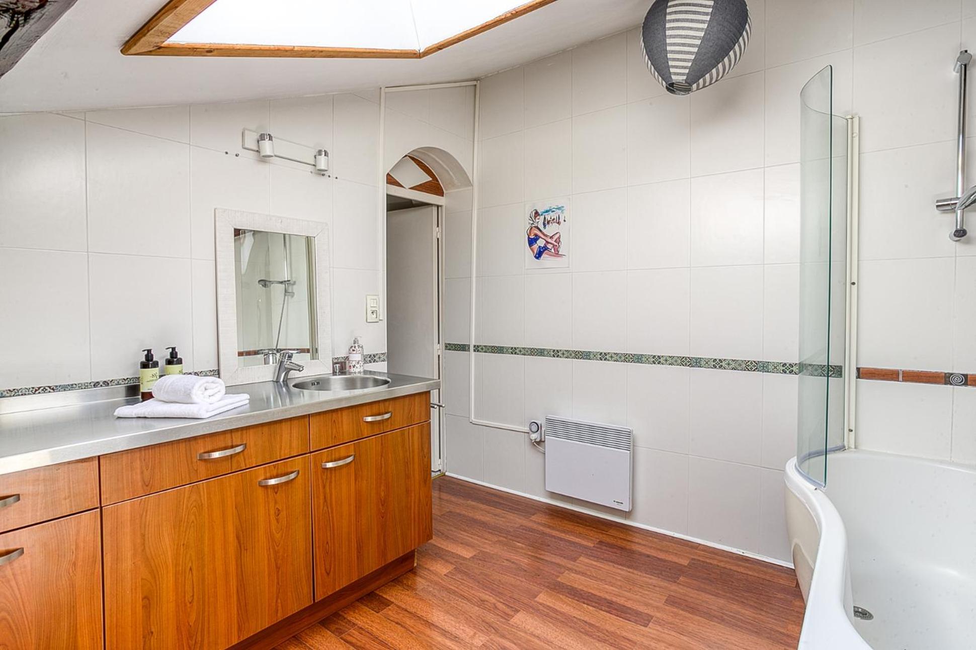 Sejourner Au Chateau De La Roue Grand Appartement リシュー エクステリア 写真